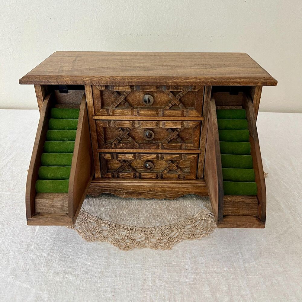 VTG Mele Tabletop Wooden Jewelry Box Green Velvet 3-Drawer Side Wing Ring Rolls